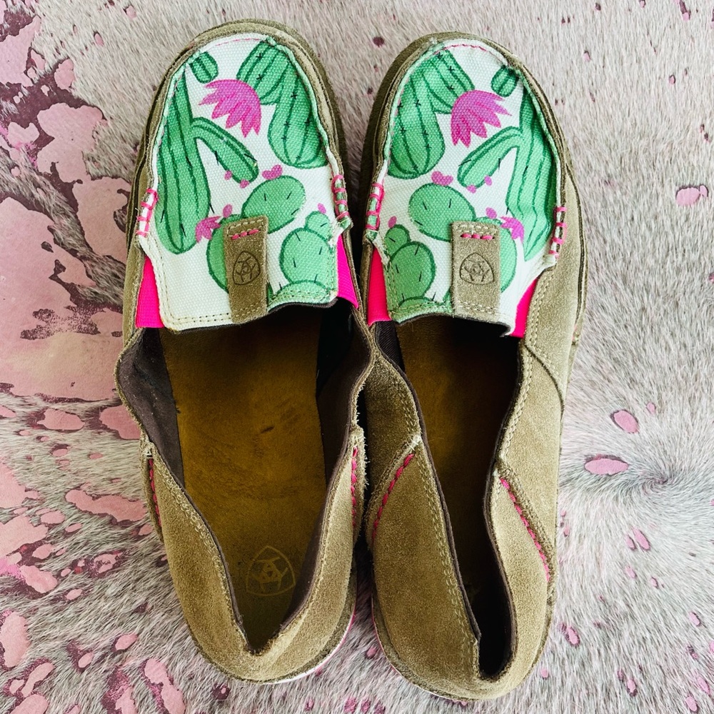 Cactus print Ariat sneakers
